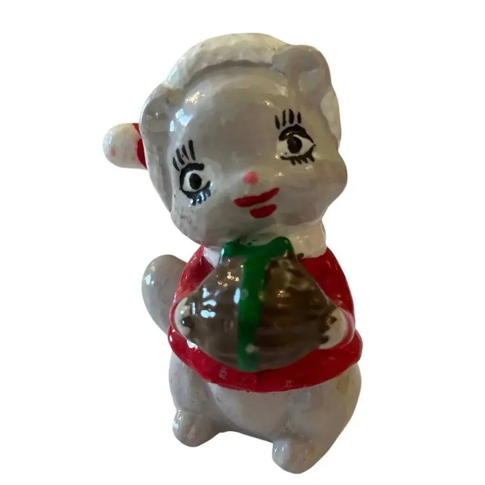 Vtg Christmas Mouse Figurine Santa Suit Holding‎ Nut Long Lashes MCM Japan Napco